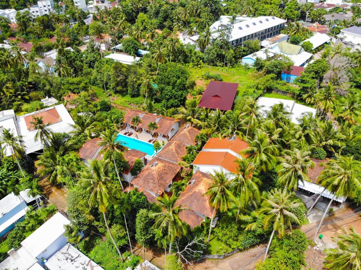 Duc Anh Bungalow Bed & Breakfast Phu Quoc Exterior photo